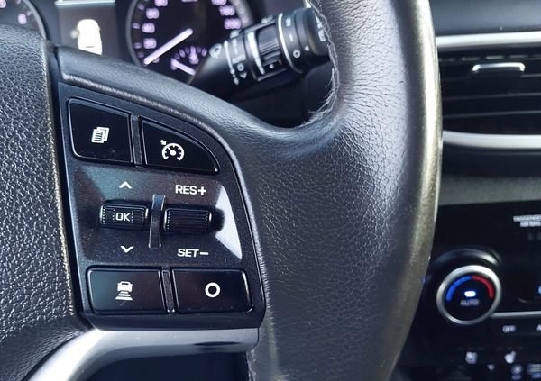 Hyundai Tucson cena 93800 przebieg: 120000, rok produkcji 2019 z Dobrzyca małe 631